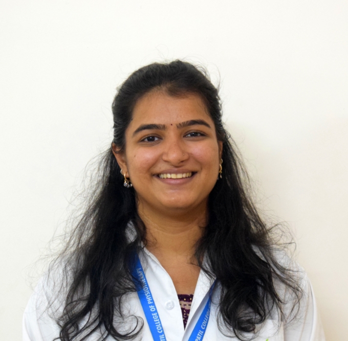 Dr. Simran Kalra - Physiotherapist