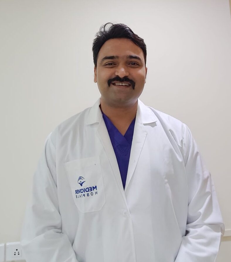 Dr. Mayur Dalvi – Urologist