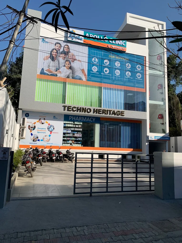 Apollo Clinic Lucknow